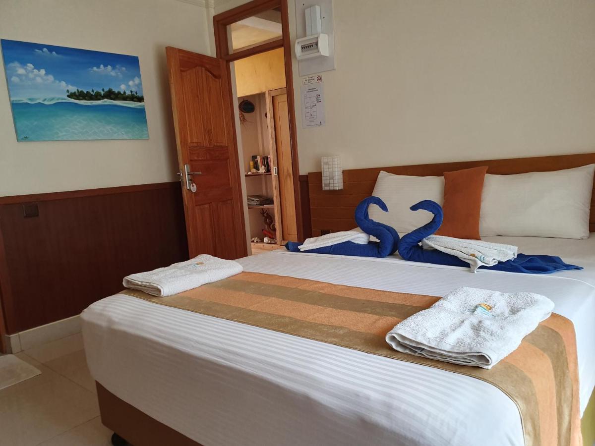 Ocean Beach Maldive Hotel Maldives Exterior photo